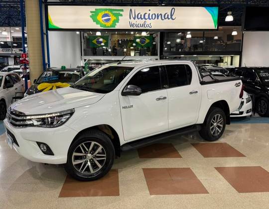 TOYOTA HILUX 2.8 SRX 4X4 CD 16V DIESEL 4P AUTOMÁTICO